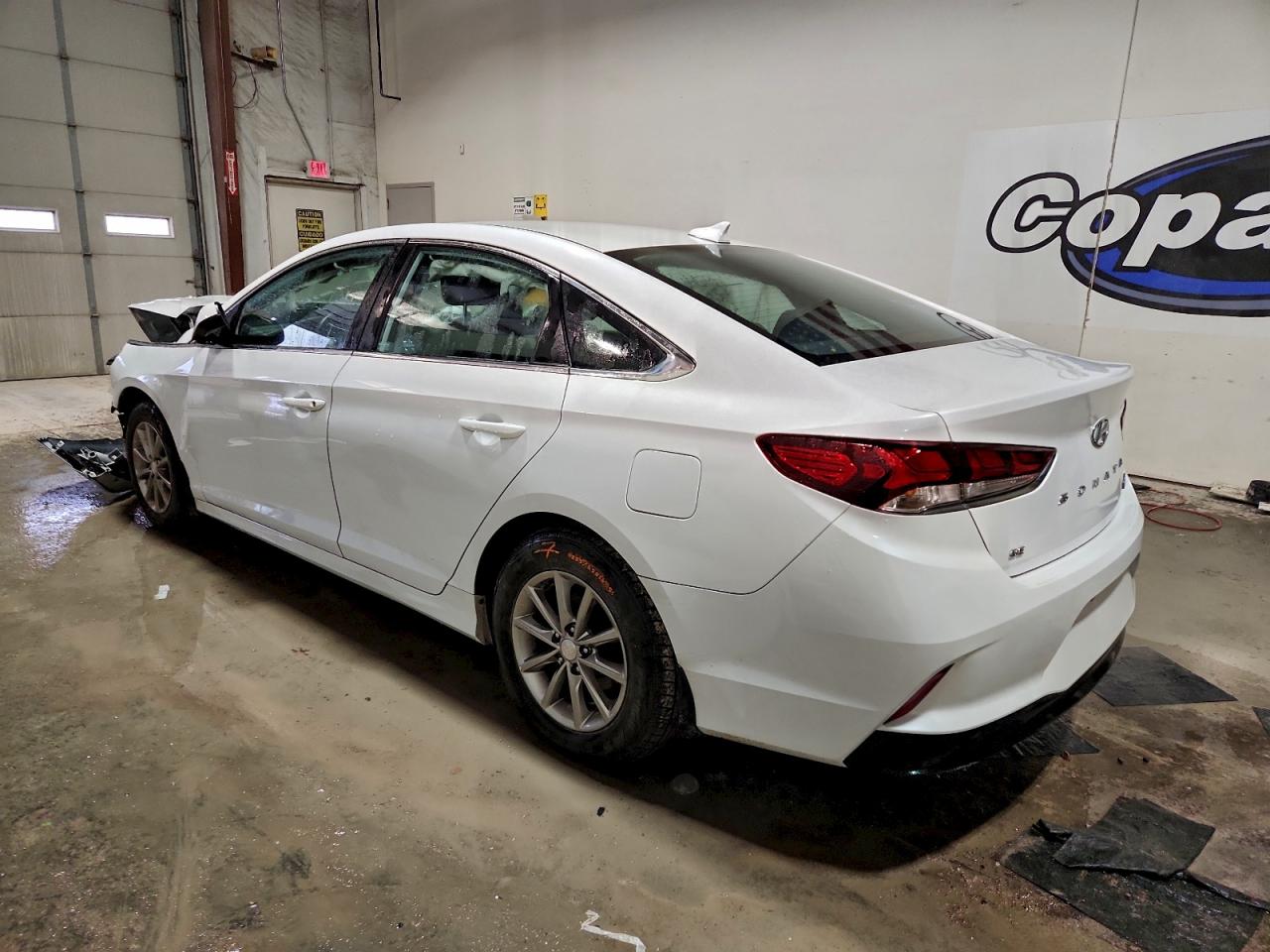 2018 HYUNDAI SONATA SE photo 2
