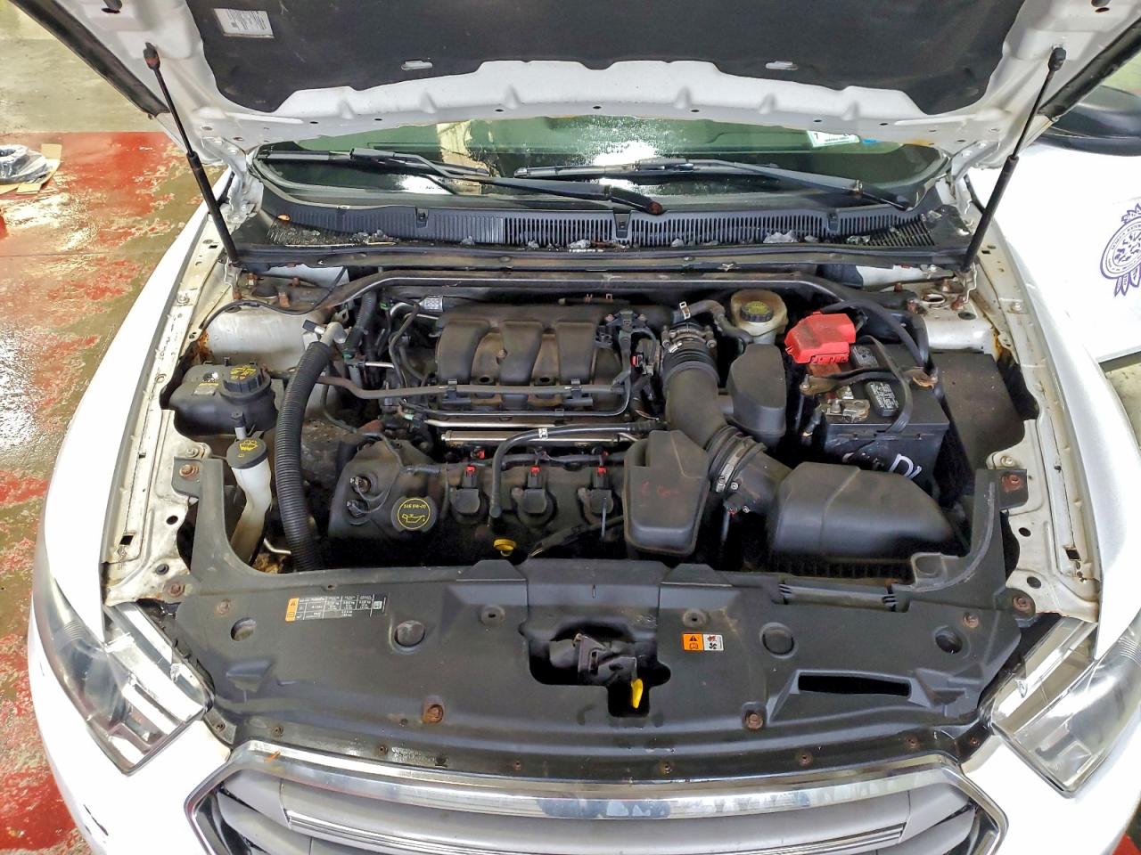 2015 FORD TAURUS SE photo 11