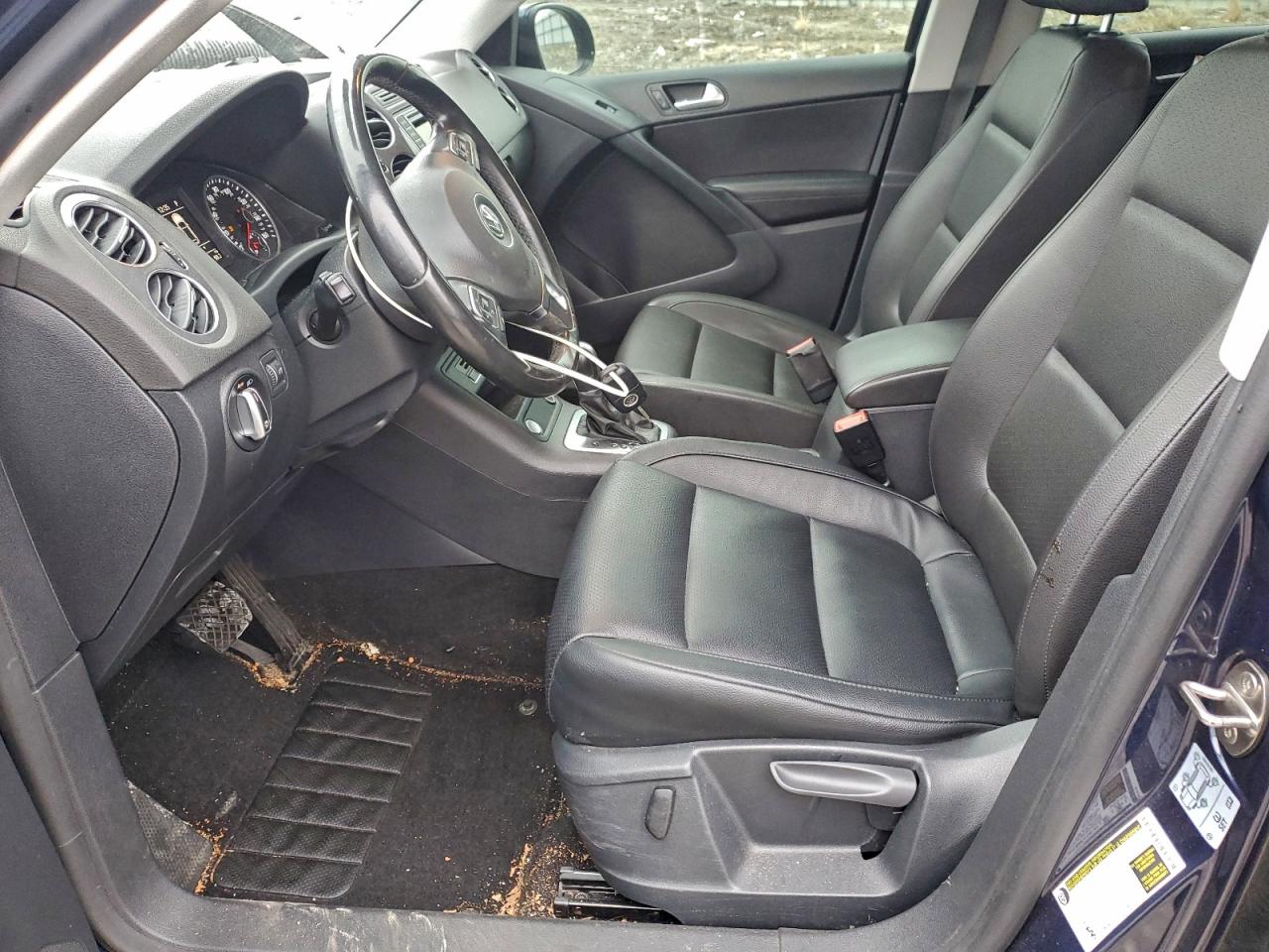 2016 VOLKSWAGEN TIGUAN S photo 7