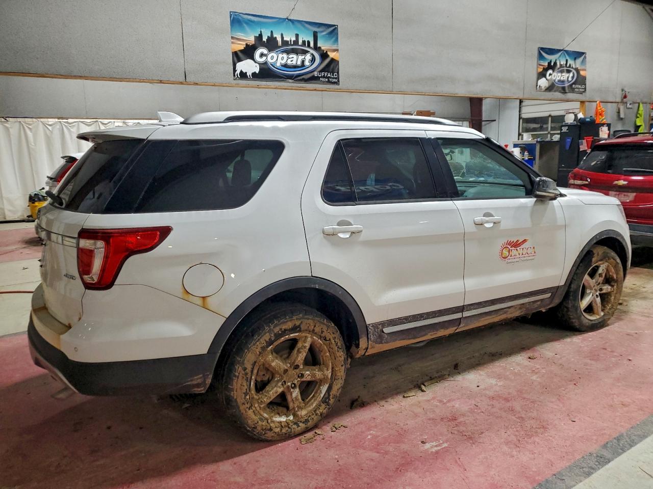 2016 FORD EXPLORER XLT photo 3