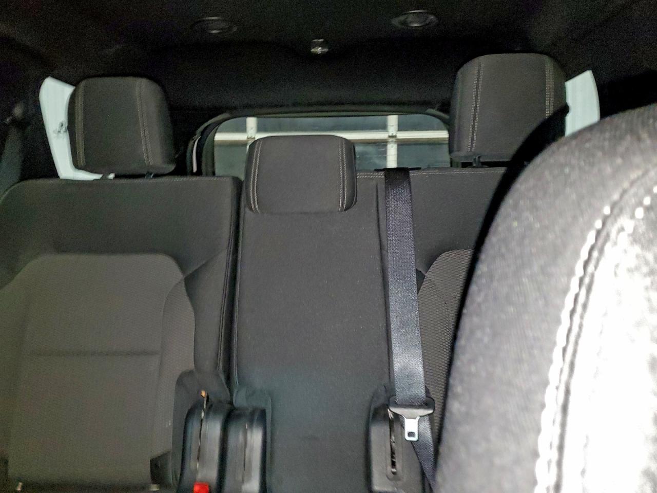 2016 FORD EXPLORER XLT photo 10