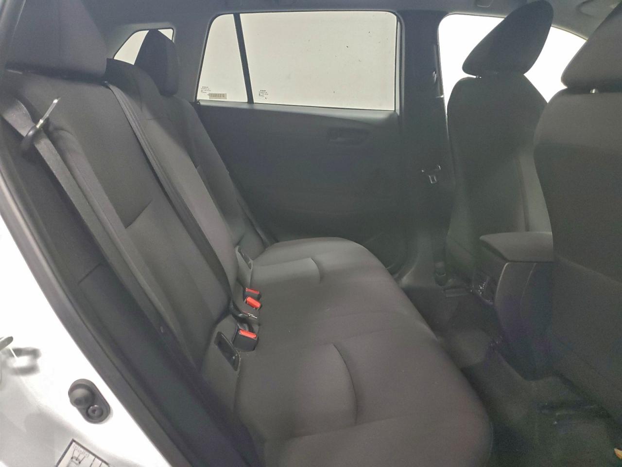 2024 TOYOTA COROLLA CROSS LE photo 11