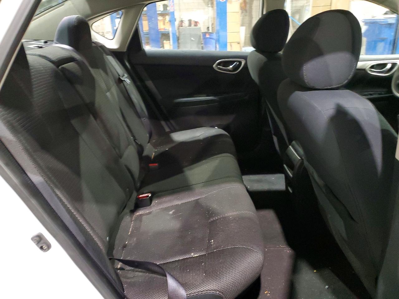 2013 NISSAN SENTRA S photo 10