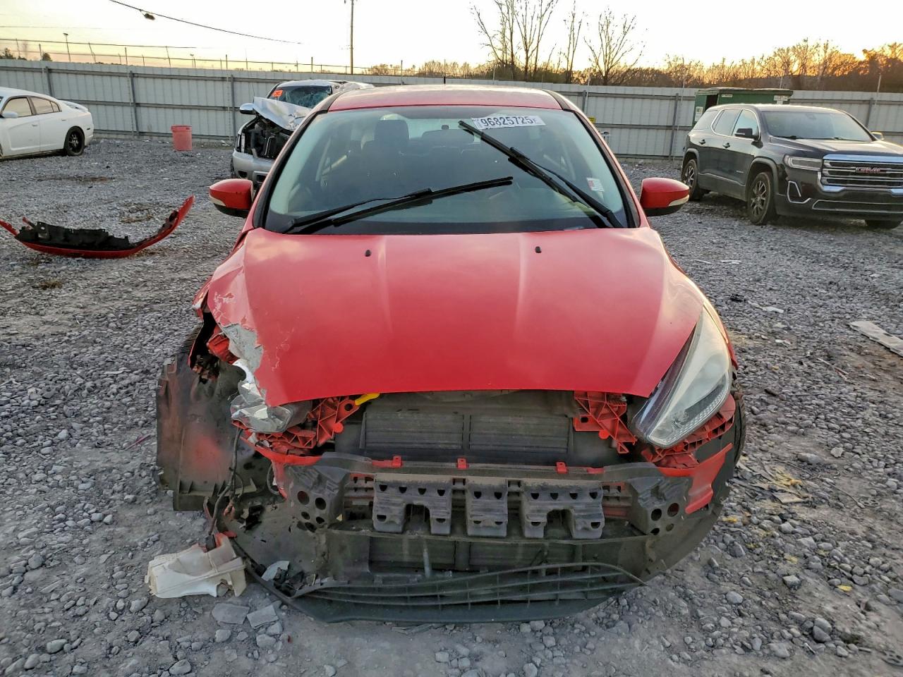 2015 FORD FOCUS SE photo 5