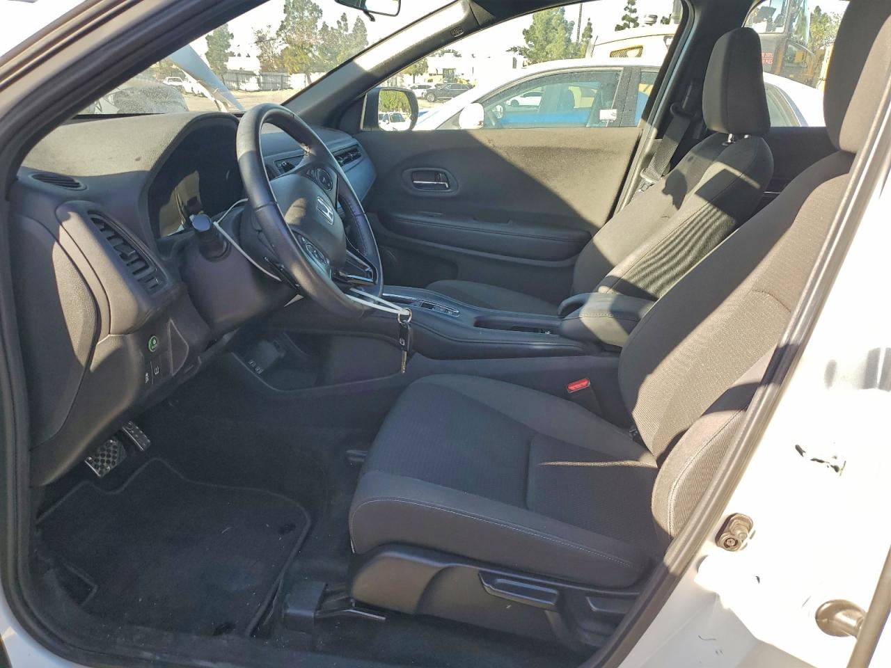 2019 HONDA HR-V SPORT photo 19