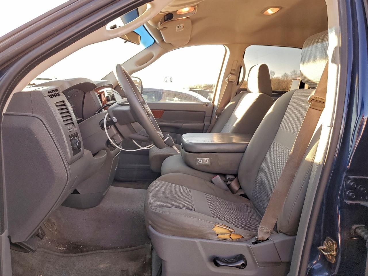 2006 DODGE RAM 1500 ST photo 13