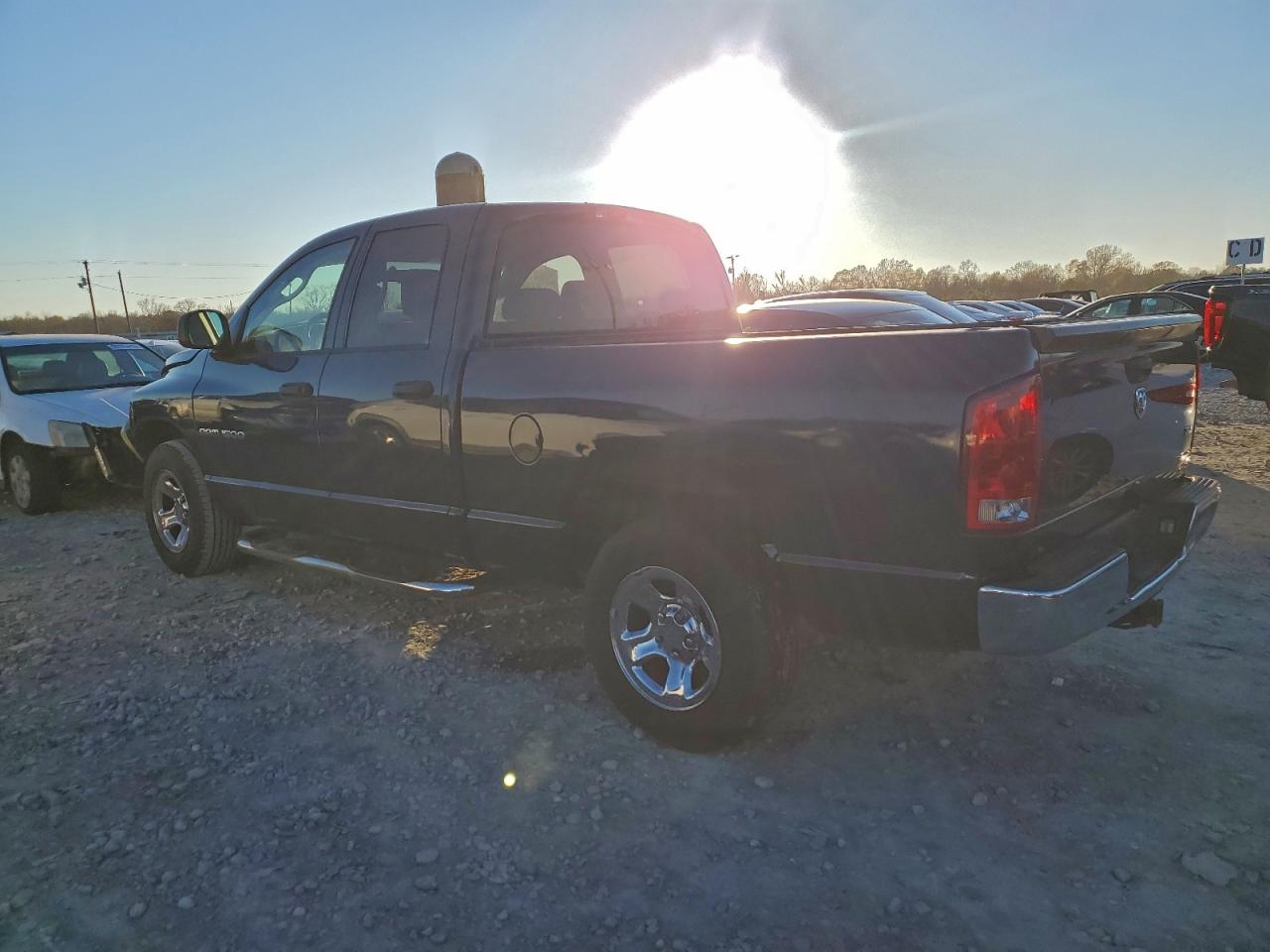 2006 DODGE RAM 1500 ST photo 3