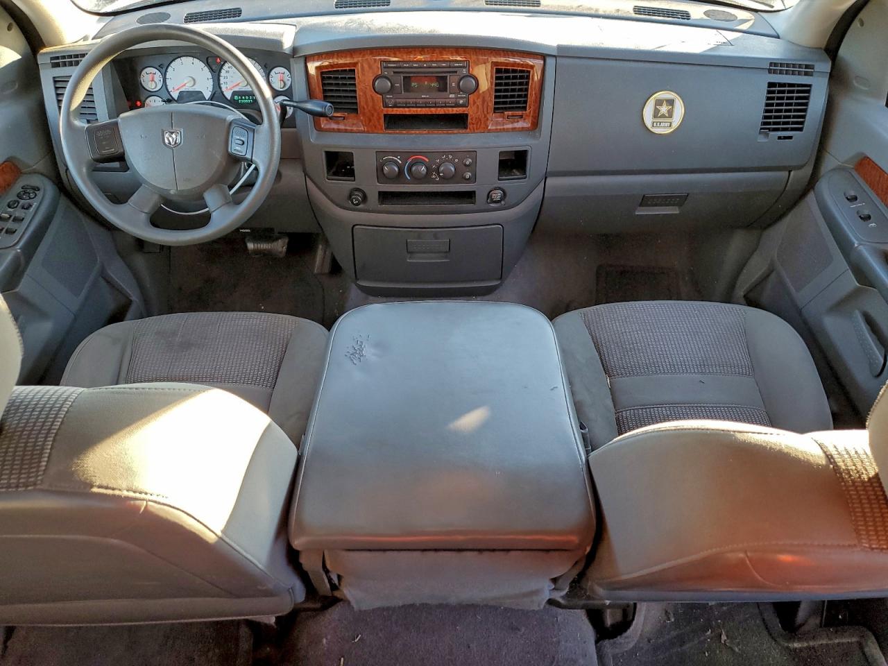 2006 DODGE RAM 1500 ST photo 15