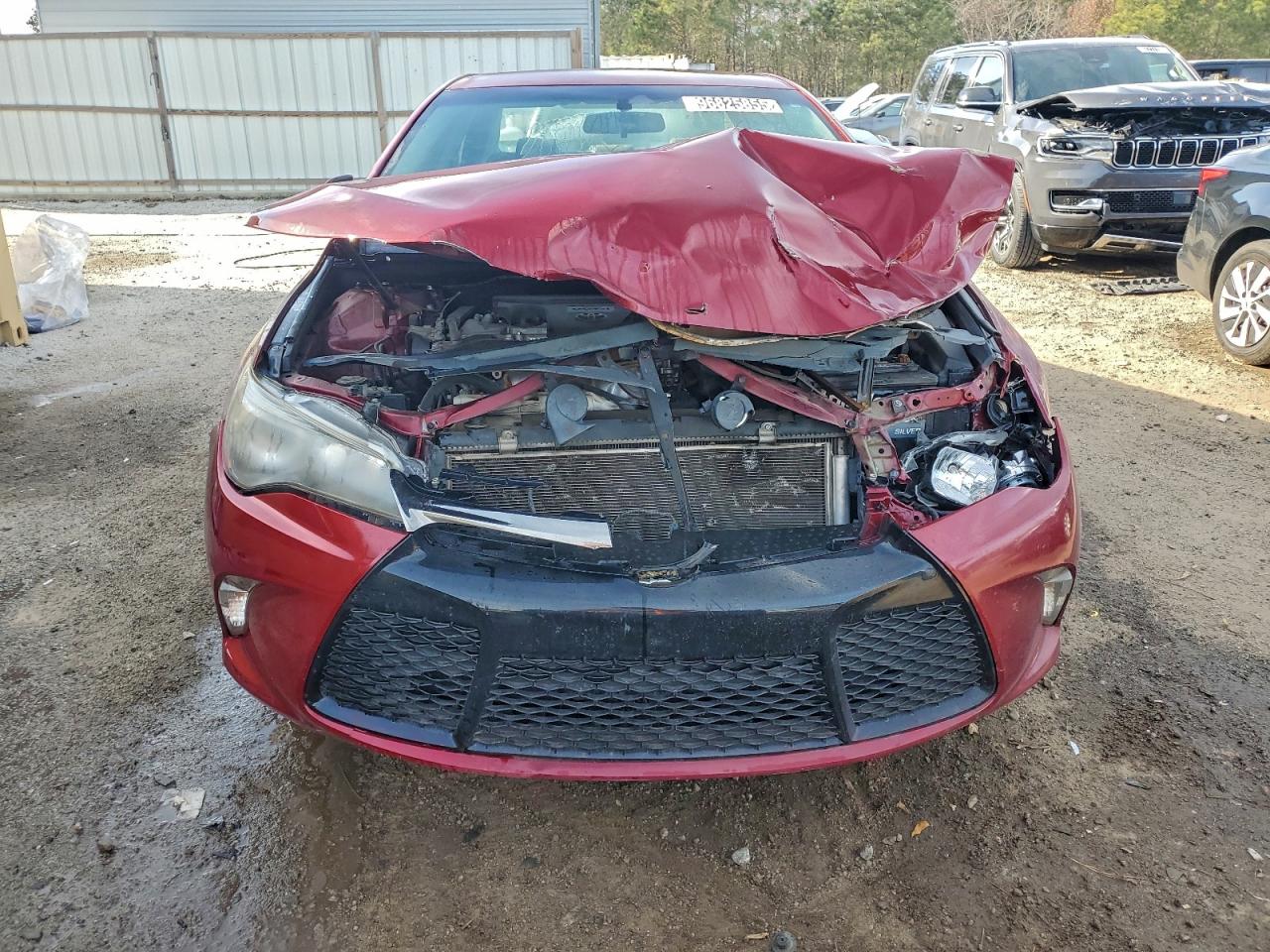 2017 TOYOTA CAMRY LE photo 5
