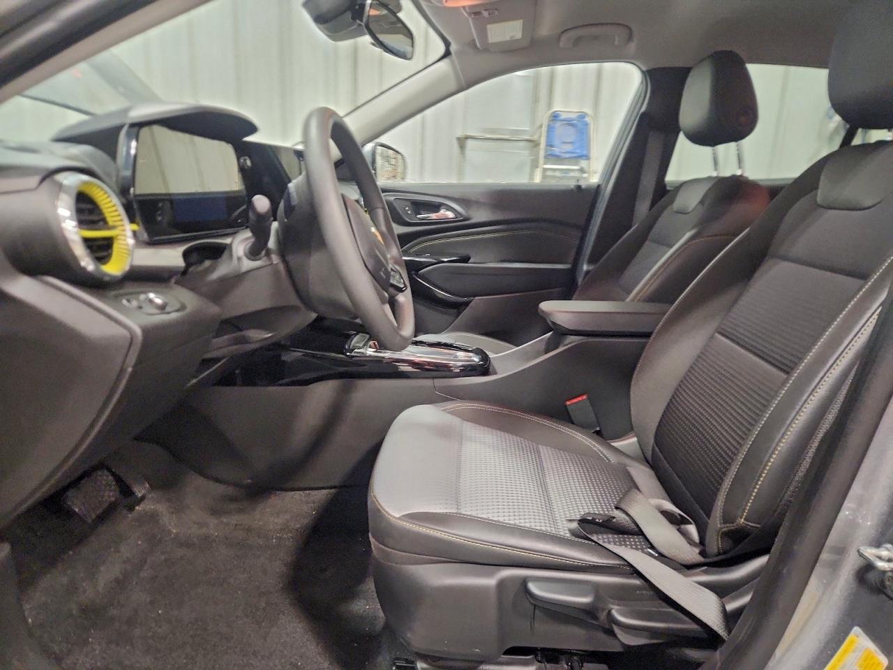 2025 CHEVROLET TRAX 1LT photo 7