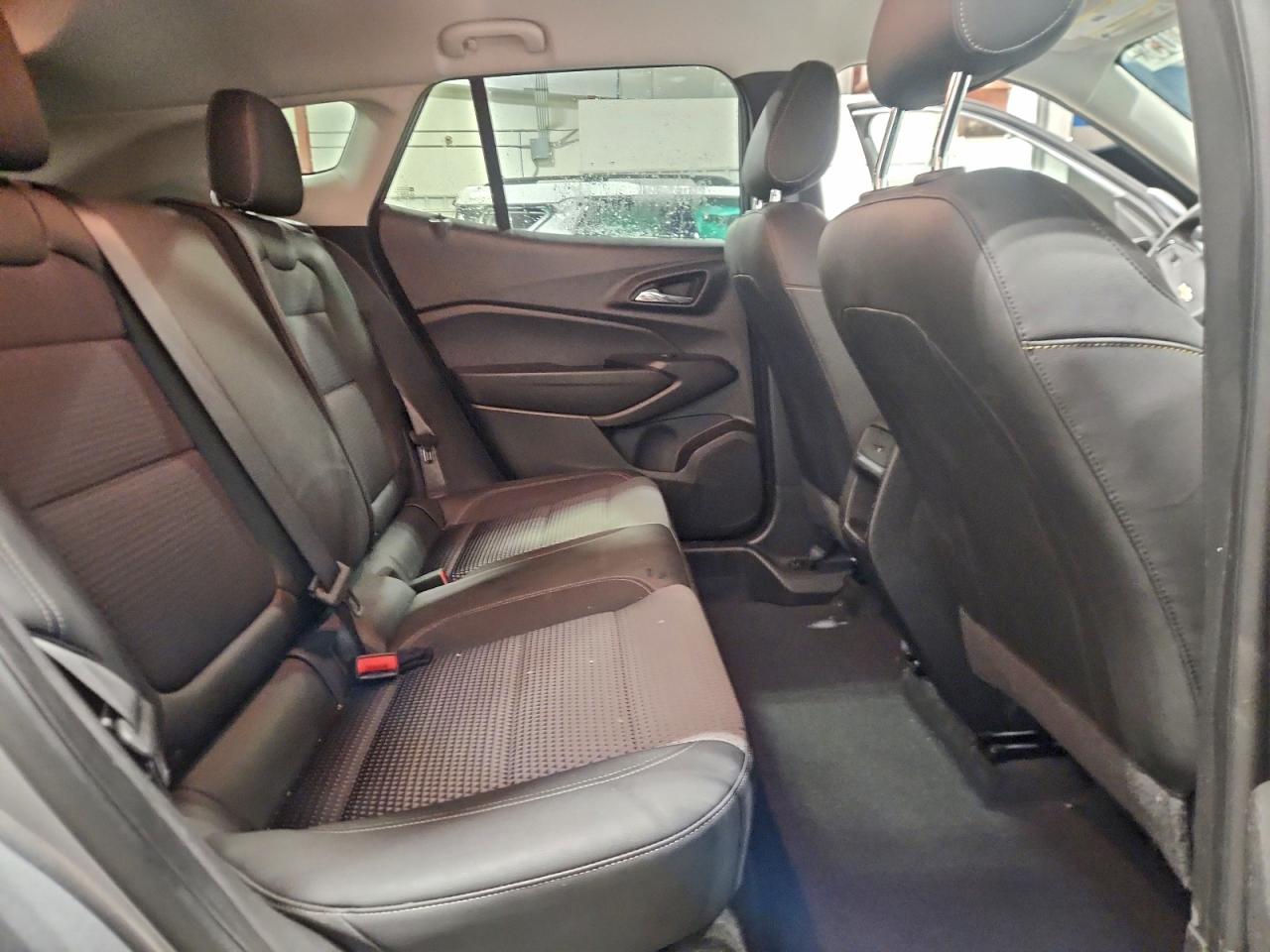 2025 CHEVROLET TRAX 1LT photo 11