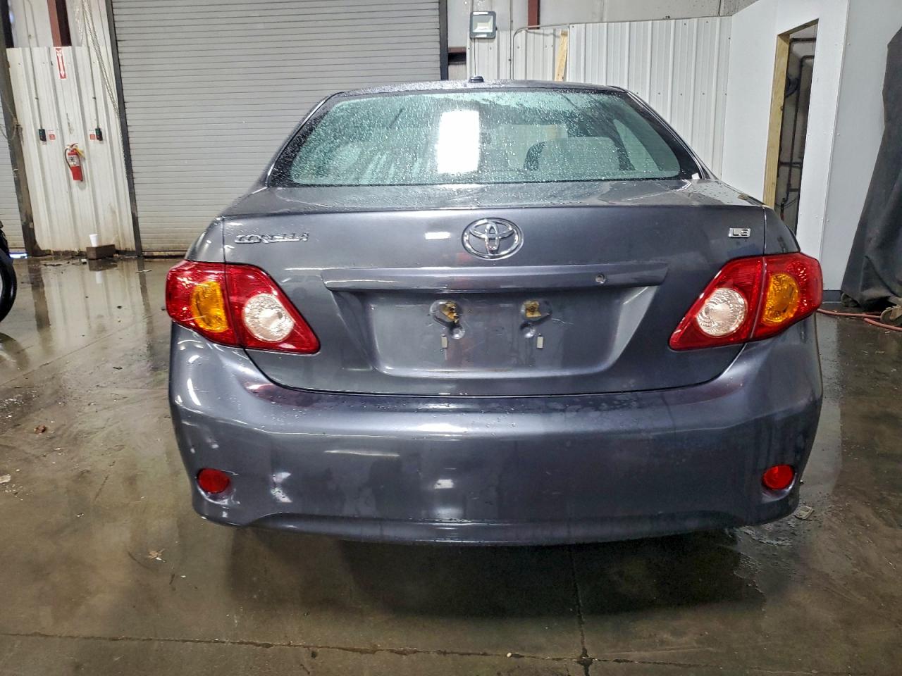 2010 TOYOTA COROLLA BASE photo 6
