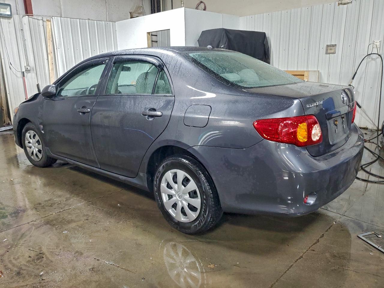2010 TOYOTA COROLLA BASE photo 2