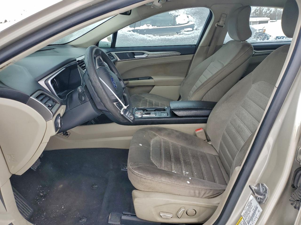 2019 FORD FUSION SE photo 7