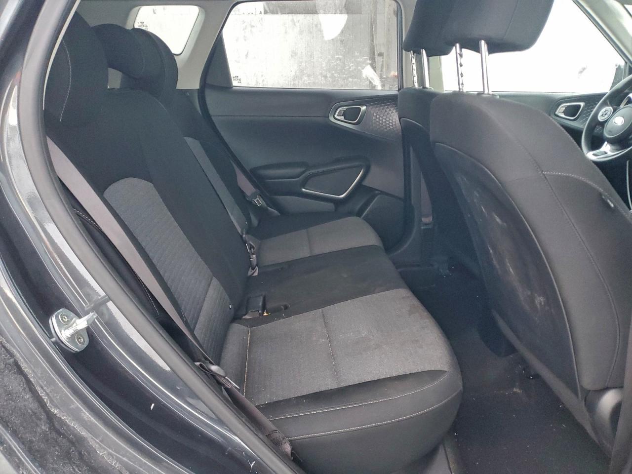 2021 KIA SOUL LX photo 10