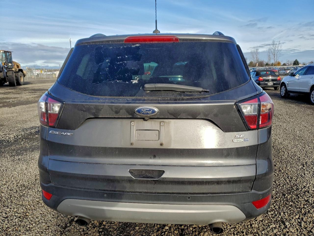 2017 FORD ESCAPE SE photo 6