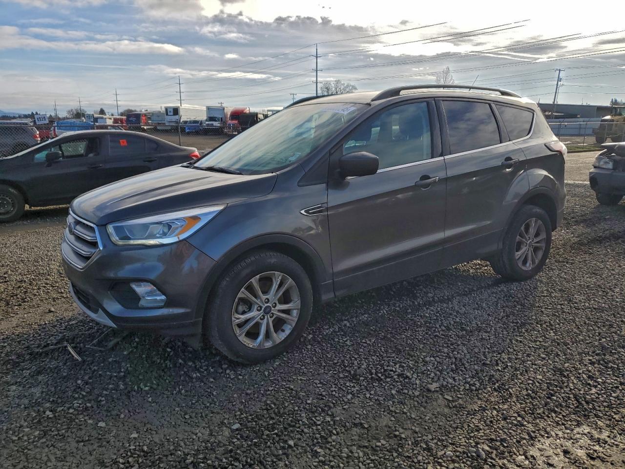 2017 FORD ESCAPE
