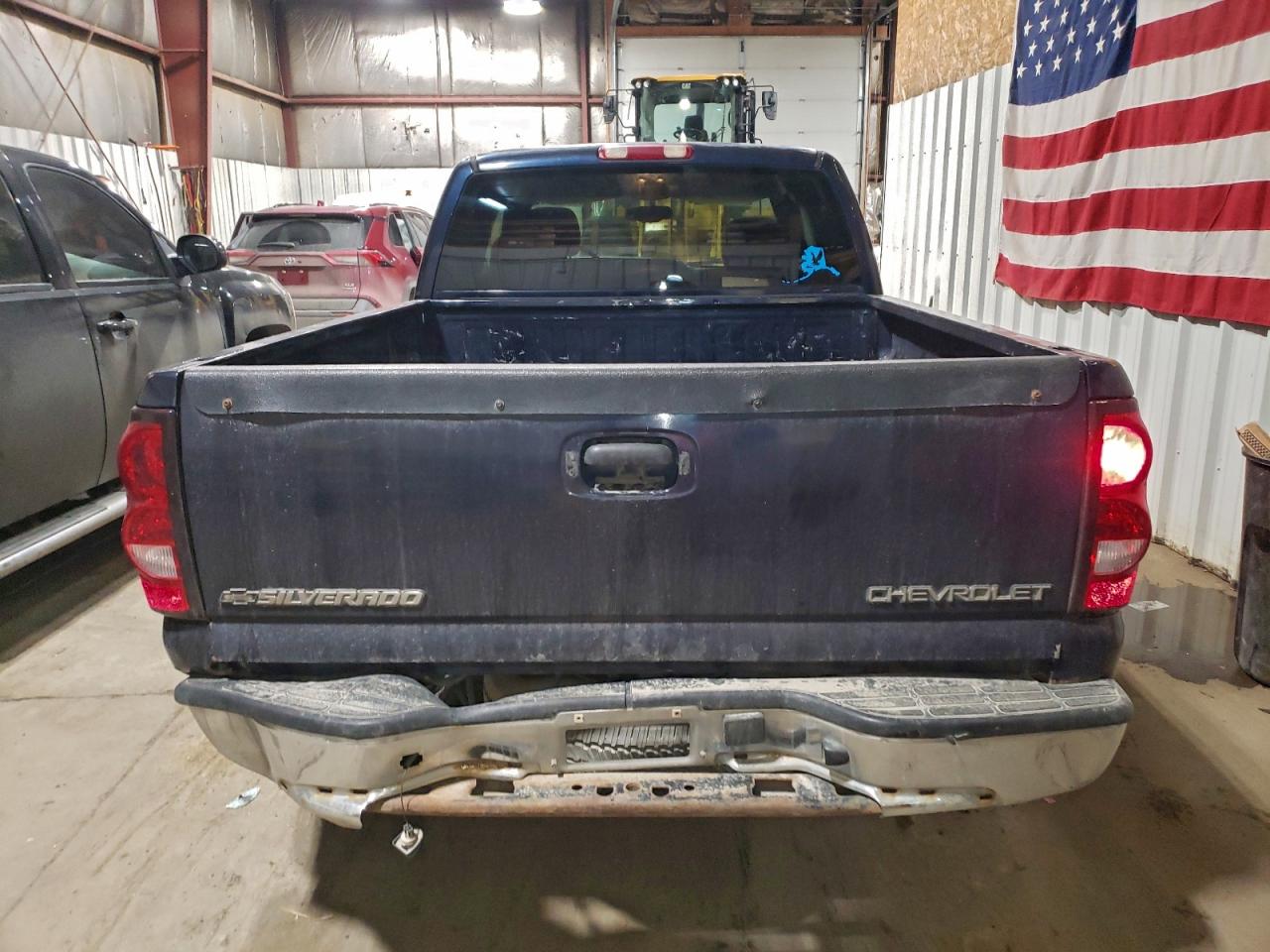 2005 CHEVROLET SILVERADO C1500 photo 6