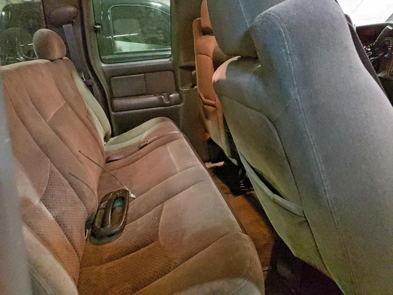 2005 CHEVROLET SILVERADO C1500 photo 10