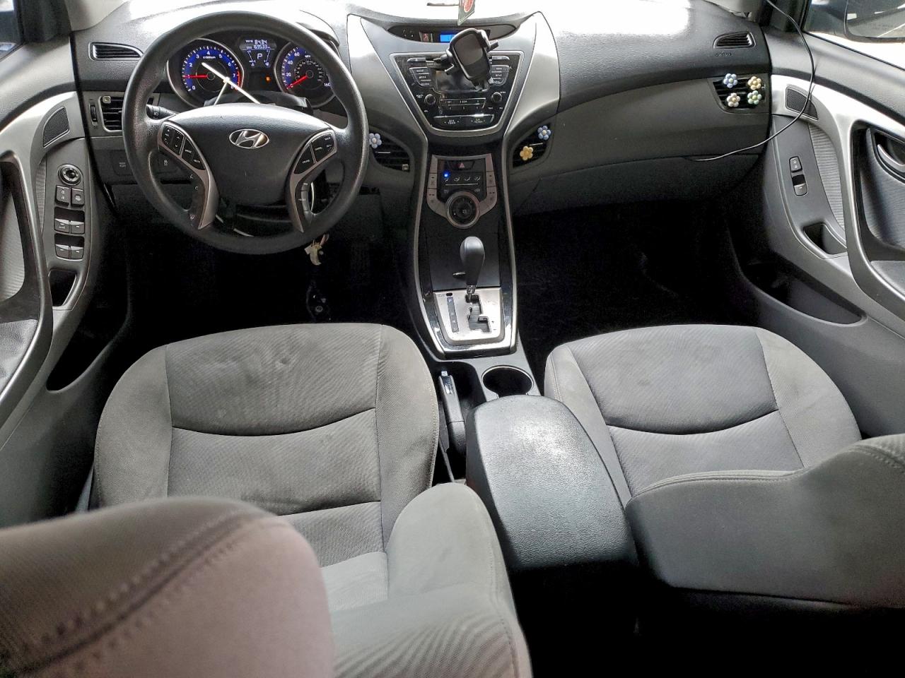 2013 HYUNDAI ELANTRA GLS photo 8