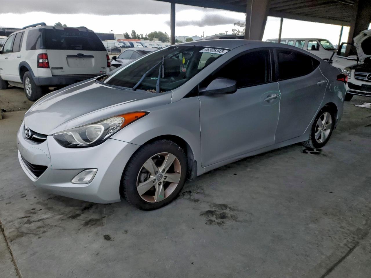 2013 HYUNDAI ELANTRA