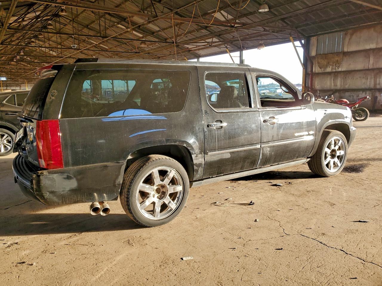 2009 CADILLAC ESCALADE ESV LUXURY photo 3