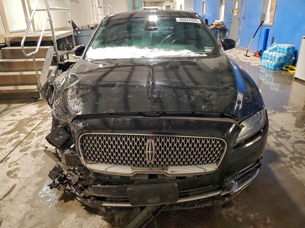 2017 LINCOLN CONTINENTAL photo 5