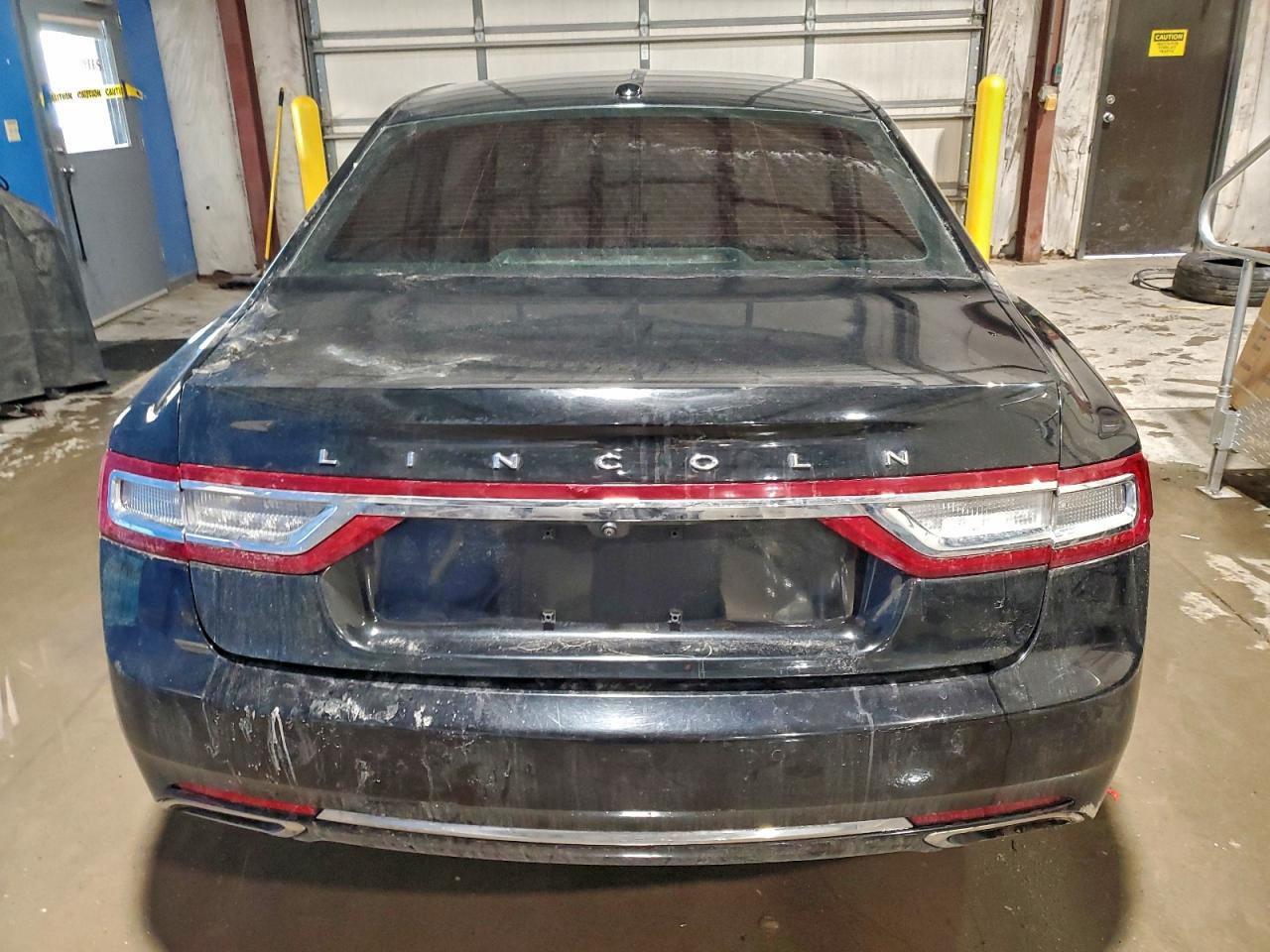 2017 LINCOLN CONTINENTAL photo 6