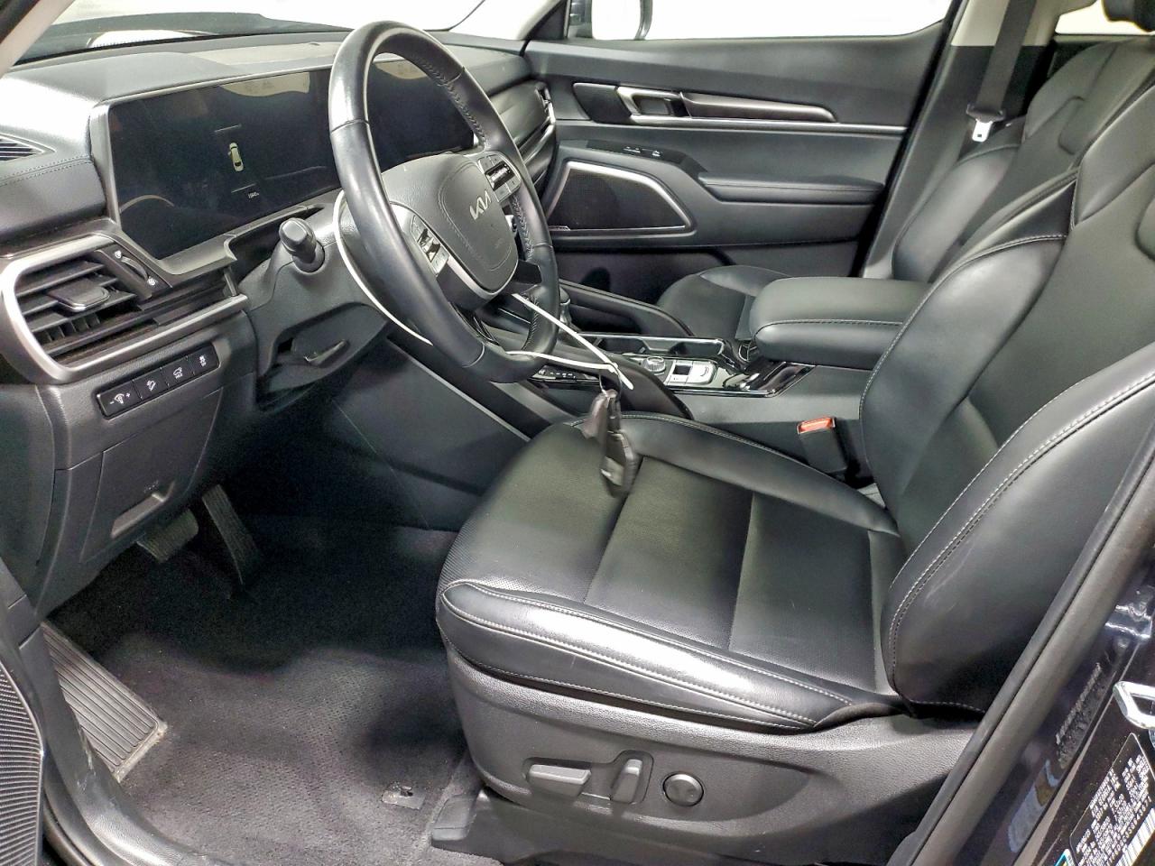 2025 KIA TELLURIDE S photo 7