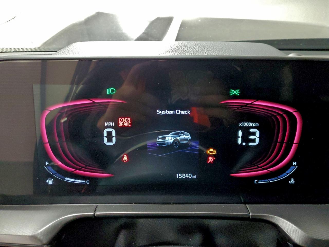 2025 KIA TELLURIDE S photo 9