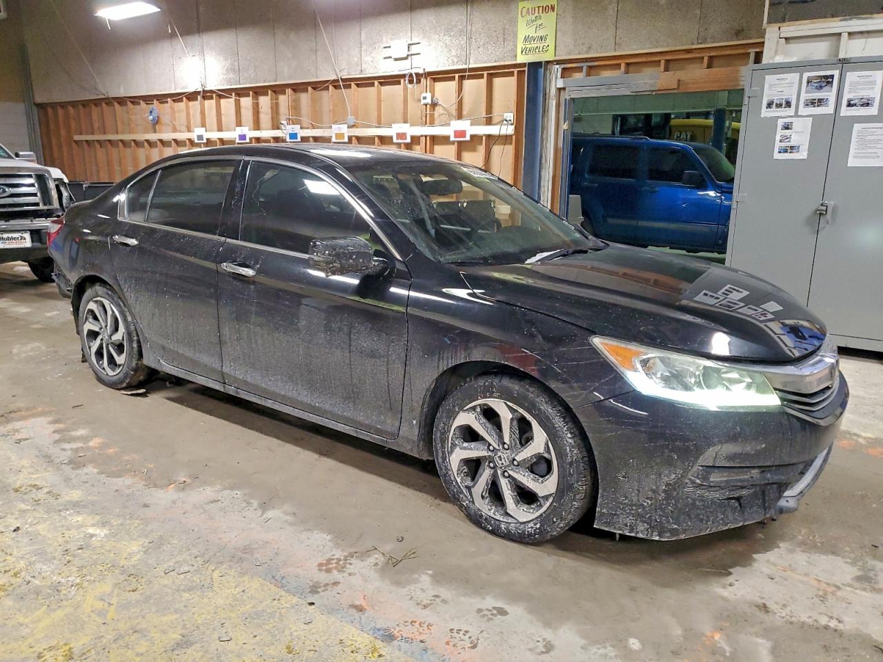 2017 HONDA ACCORD EXL photo 4