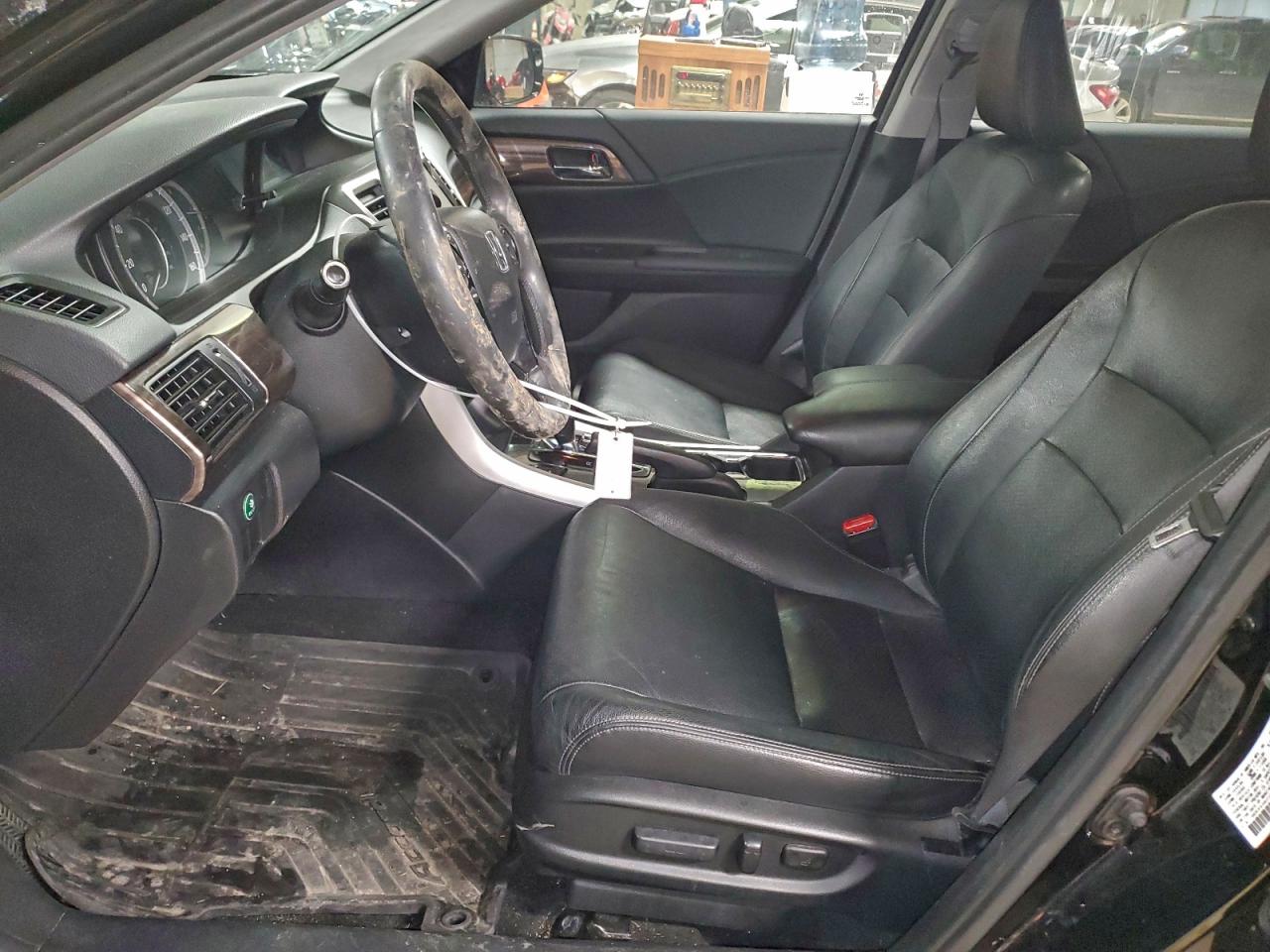 2017 HONDA ACCORD EXL photo 7