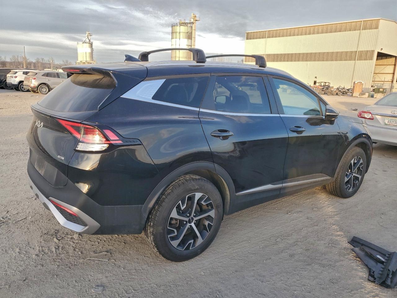 2023 KIA SPORTAGE EX photo 3