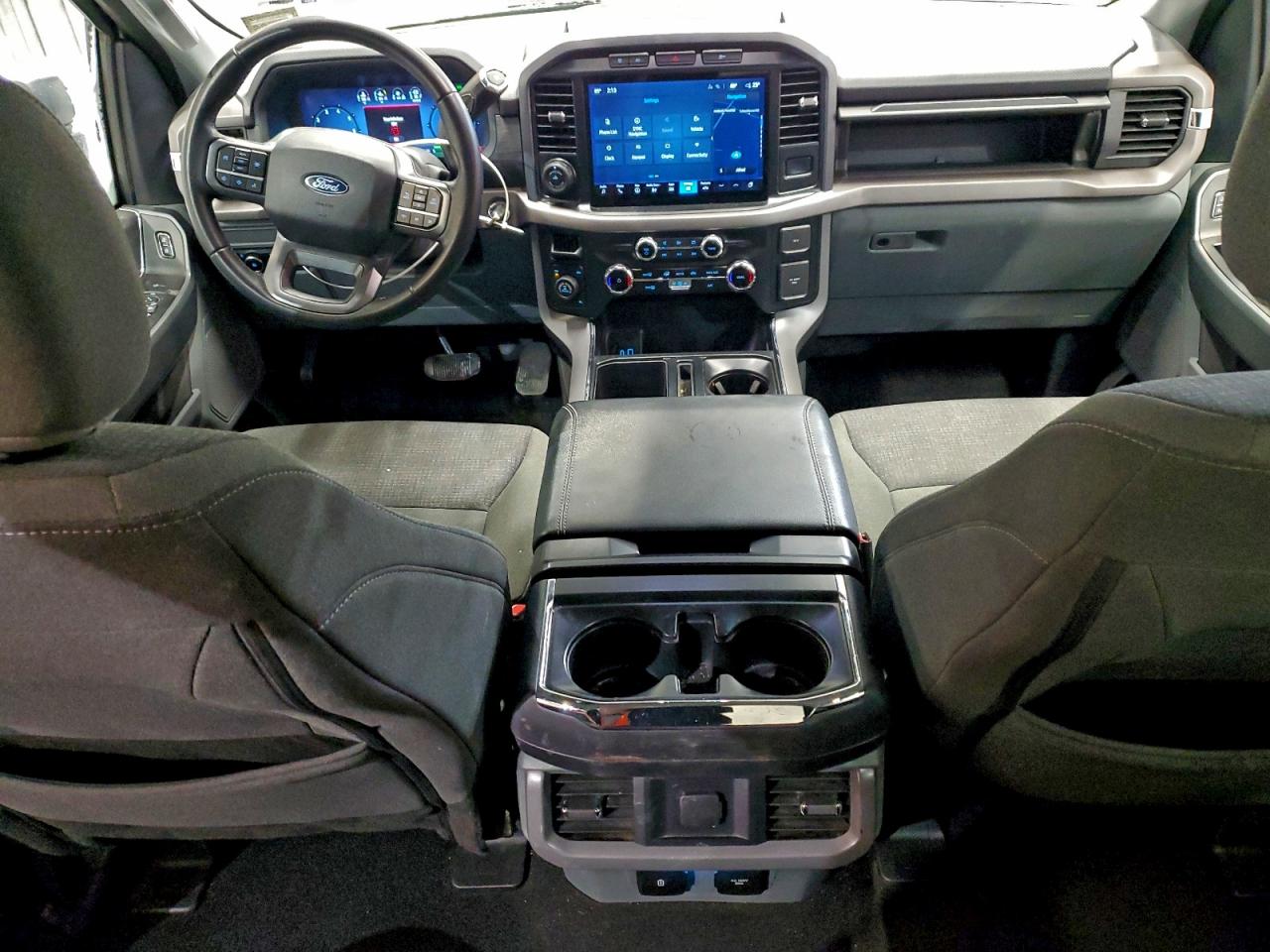 2024 FORD F150 XLT photo 8