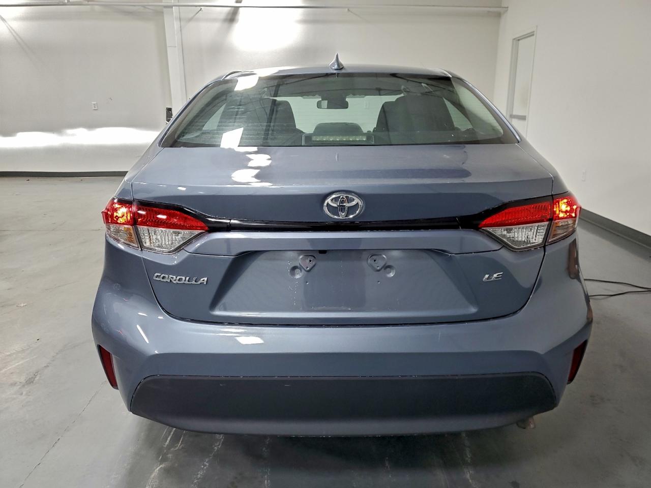 2023 TOYOTA COROLLA LE photo 6