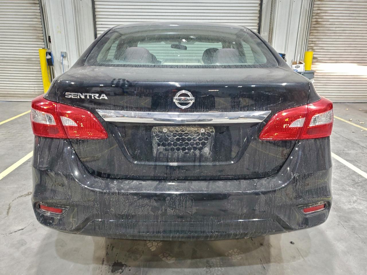 2019 NISSAN SENTRA S photo 6