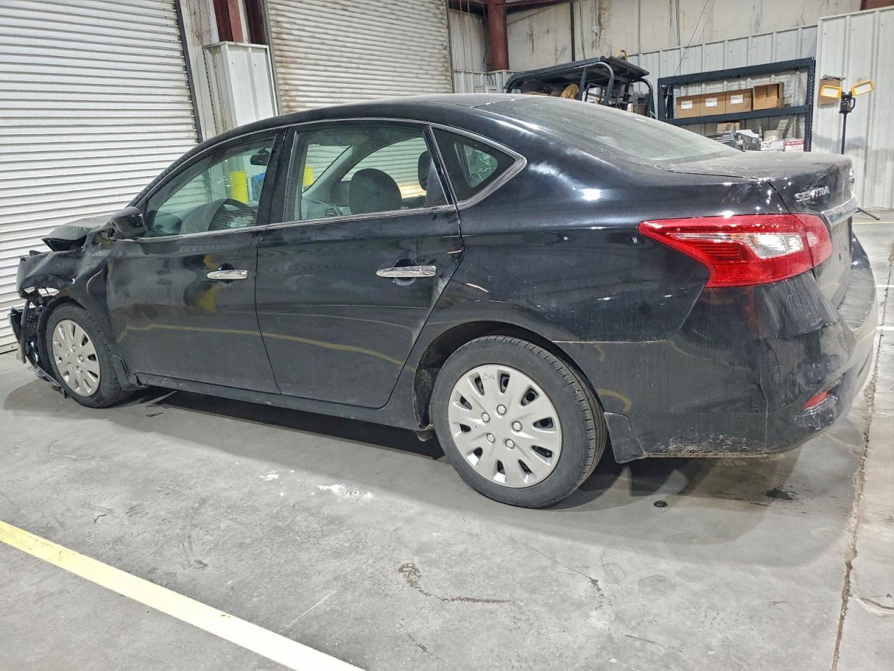 2019 NISSAN SENTRA S photo 2