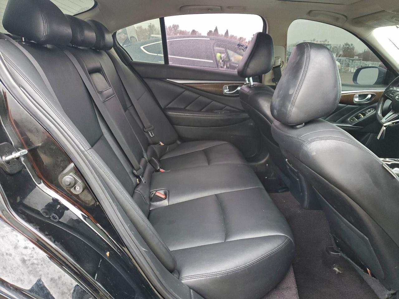 2018 INFINITI Q50 LUXE photo 10