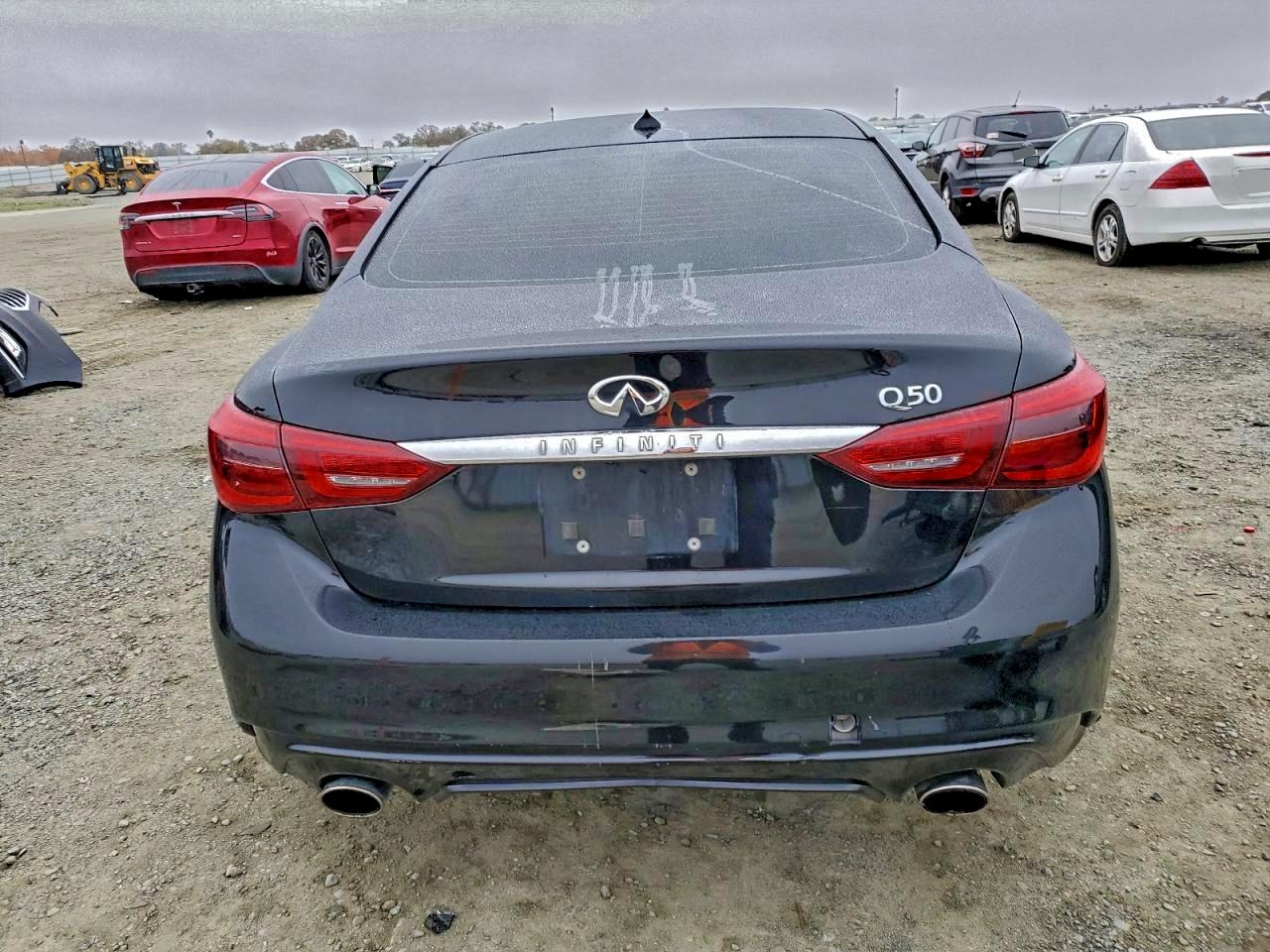 2018 INFINITI Q50 LUXE photo 6
