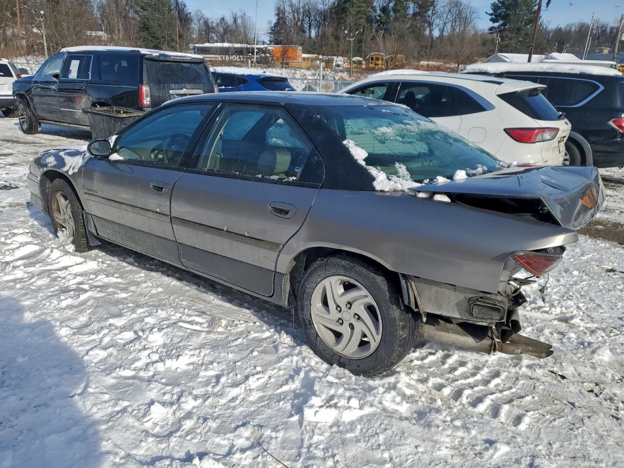 1995 DODGE INTREPID ES photo 2