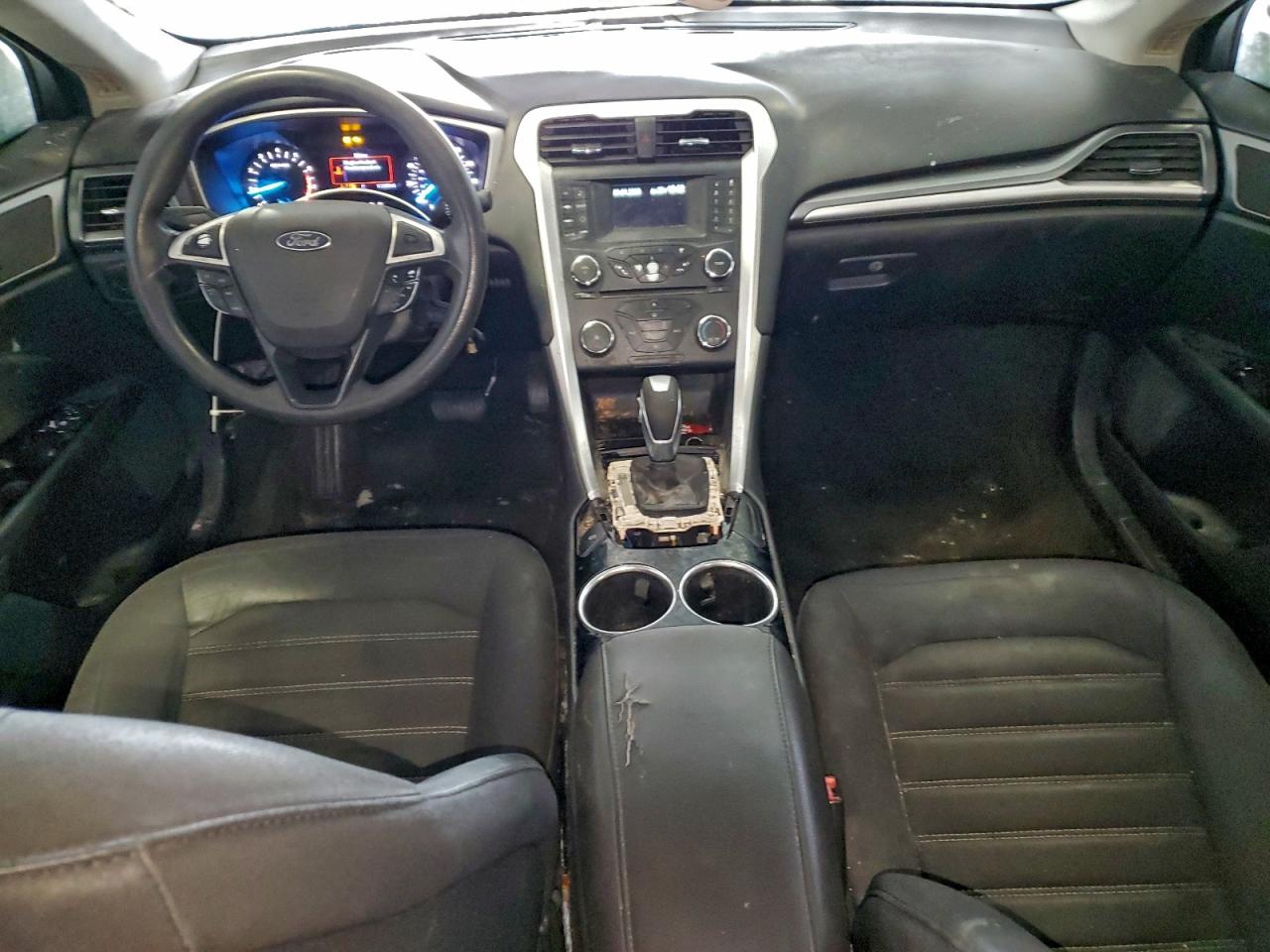 2013 FORD FUSION SE photo 8