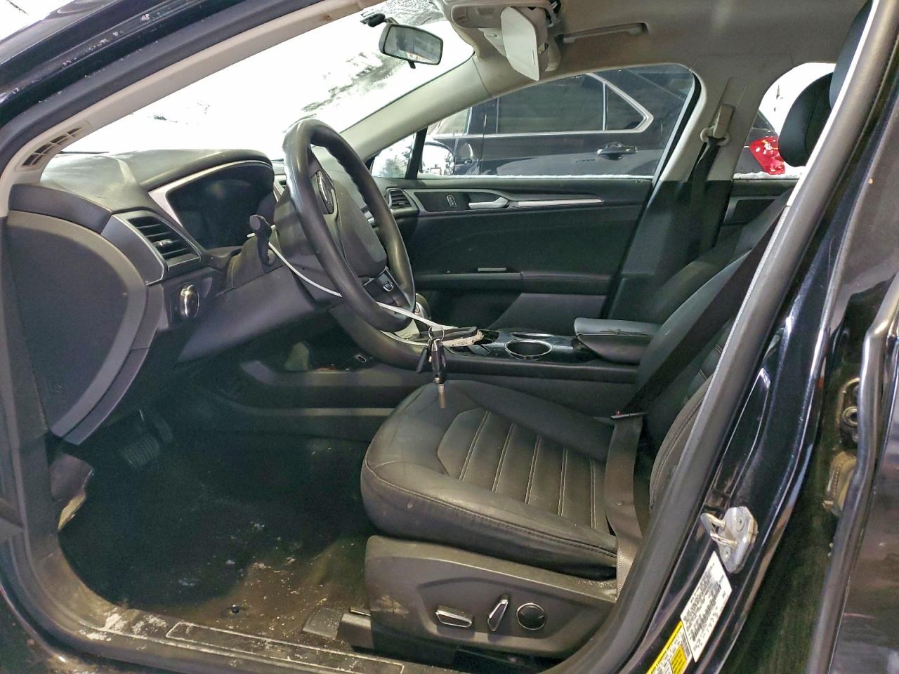 2013 FORD FUSION SE photo 7