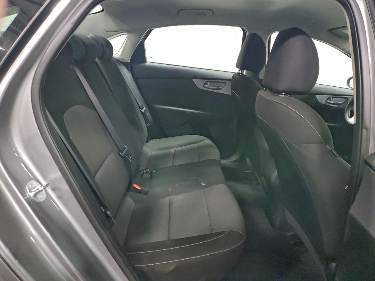 2024 KIA FORTE LX photo 10