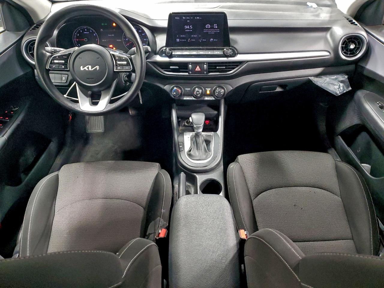 2024 KIA FORTE LX photo 8