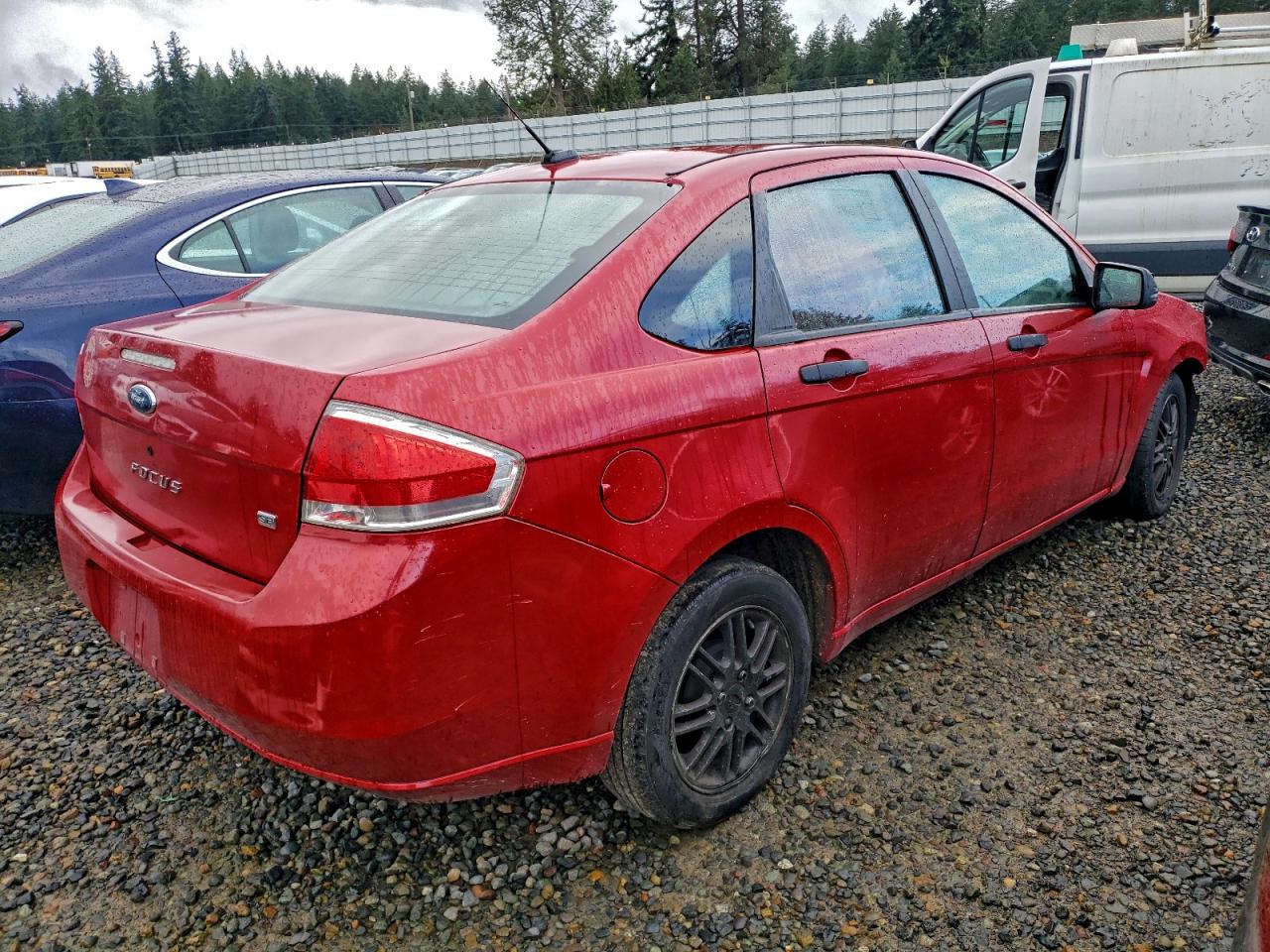 2009 FORD FOCUS SE photo 3