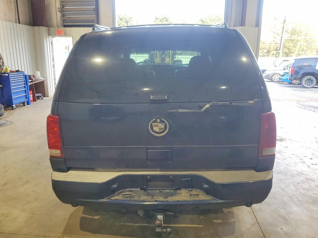 2005 CADILLAC ESCALADE LUXURY photo 6