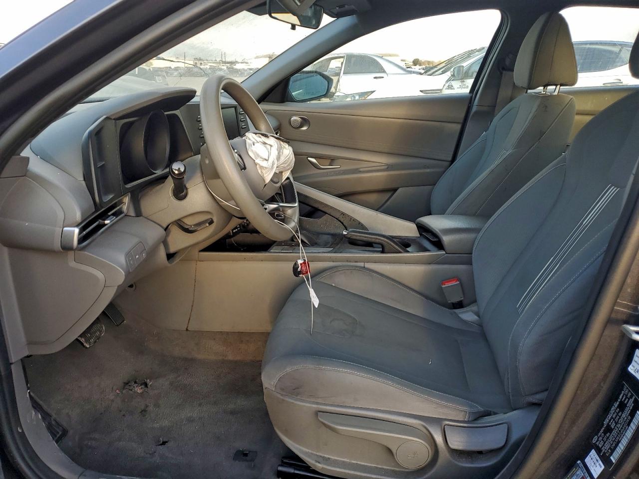 2021 HYUNDAI ELANTRA SEL photo 7