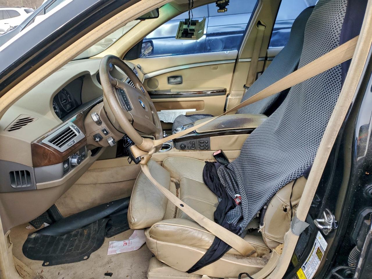 2007 BMW 750 photo 7