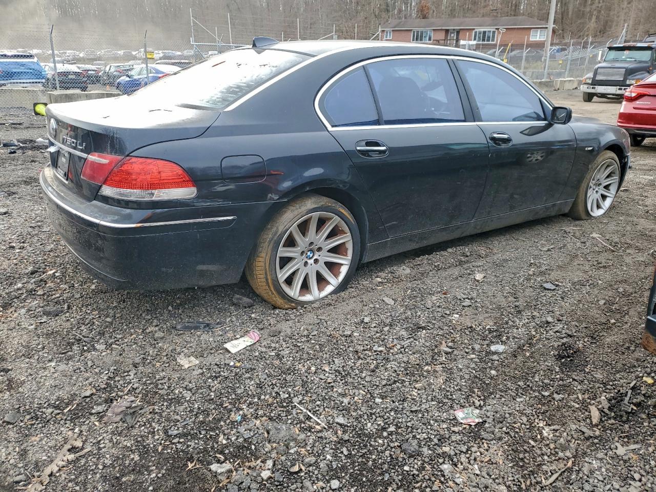2007 BMW 750 photo 3