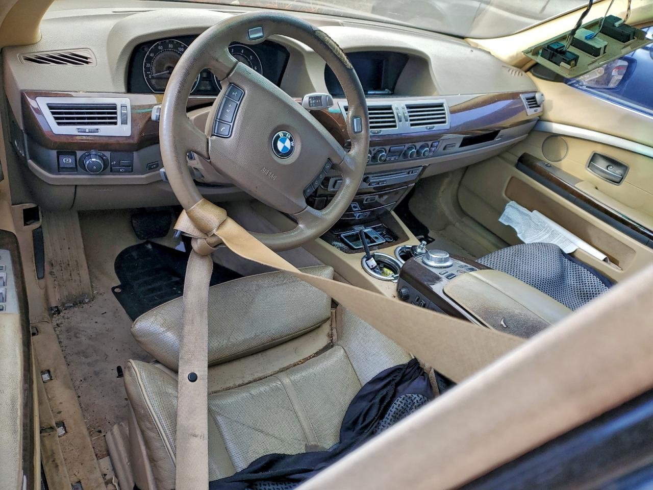 2007 BMW 750 photo 8